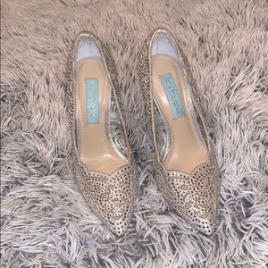 Betsey Johnson Elsa Dress Pumps 5